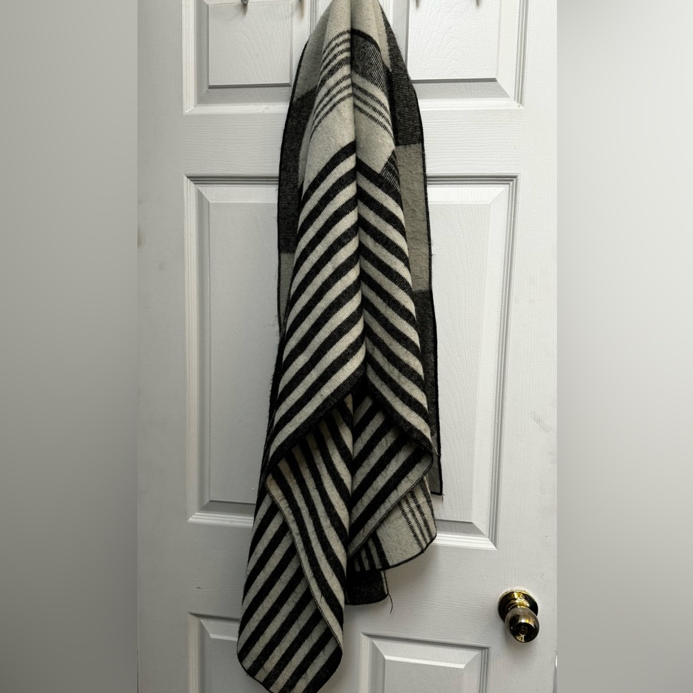 Topshop Printed Blanket Scarf
